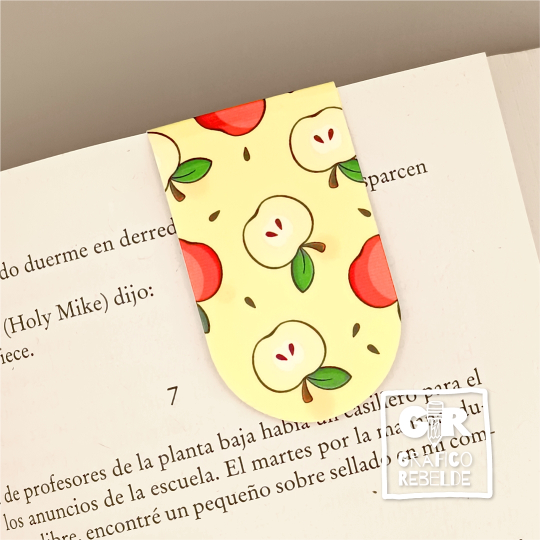 Marcapáginas magnético con ilustración original hecho a mano. Clipmagnet ideal para un capricho o hacer un regalo especial.