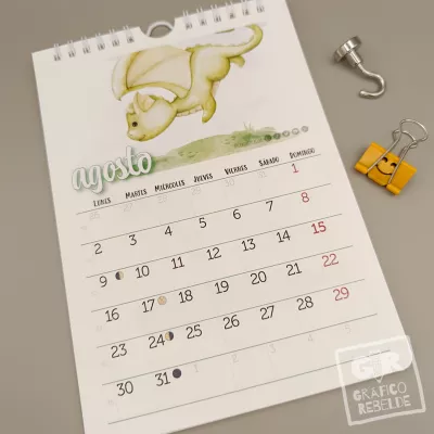 Detall de la il·lustració d'agost del calendari de paret 2027 de Gráfico Rebelde