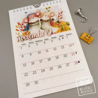 Làmina amb il·lustració del mes de novembre del calendari de paret 2027 de Gráfico Rebelde